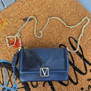 Victoria’s Secret Bond St., London Crossbody bag